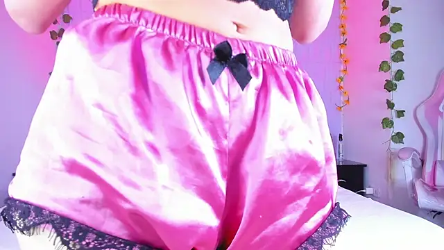 Staicy Nasty online show from 09.23.25