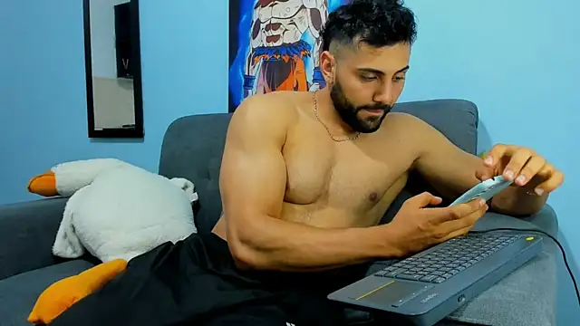 Snapshot of ETHAN_ROX chatting on 12.24.24 ETHAN ROX online show from 12.24.24
