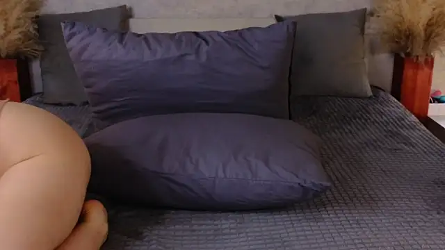 AlexaLenee online show from 04.20.26