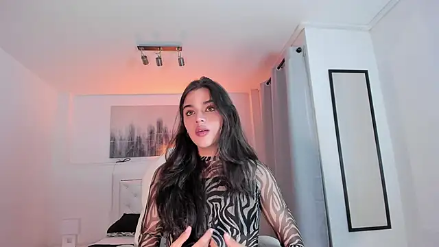 Snapshot of NoahCasstro chatting on 01.04.25 NoahCasstro online show from 01.04.25