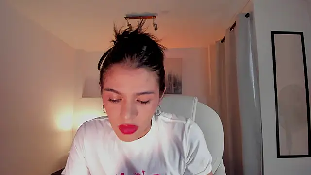 Snapshot of NoahCasstro chatting on 01.16.25 NoahCasstro online show from 01.16.25