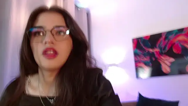 Snapshot of NoahCasstro chatting on 02.04.25 NoahCasstro online show from 02.04.25