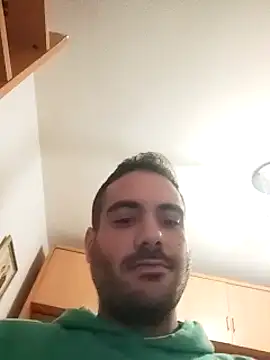 skrigul12 online show from 01.04.25