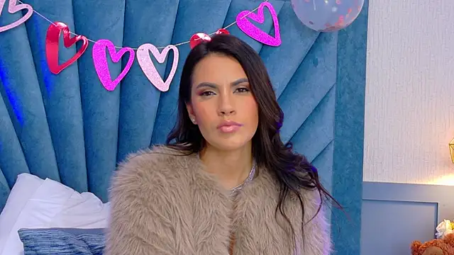 Camille Torres online show from 02.17.25