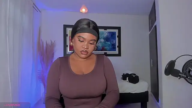 Scarlett 811 online show from 04.14.26