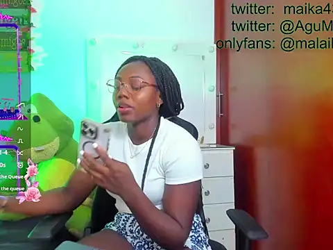 maika28 online show from 04.14.26