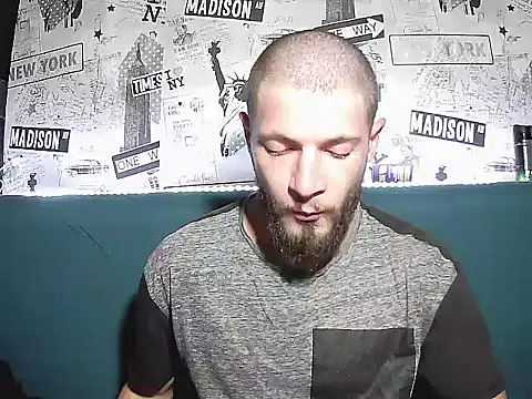 Snapshot of jimmyy_ chatting on 10.19.25 jimmyy online show from 10.19.25