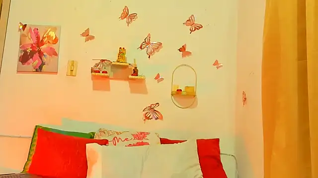 AnahiSmitth online show from 12.20.25