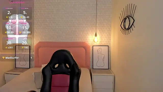 Kittytimberlake online show from 11.13.25