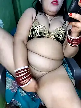 Snapshot of Pratibha_ji chatting on 01.11.25 Pratibha ji online show from 01.11.25