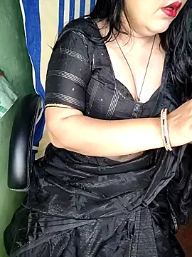 Snapshot of Pratibha_ji chatting on 09.11.25 Pratibha ji online show from 09.11.25
