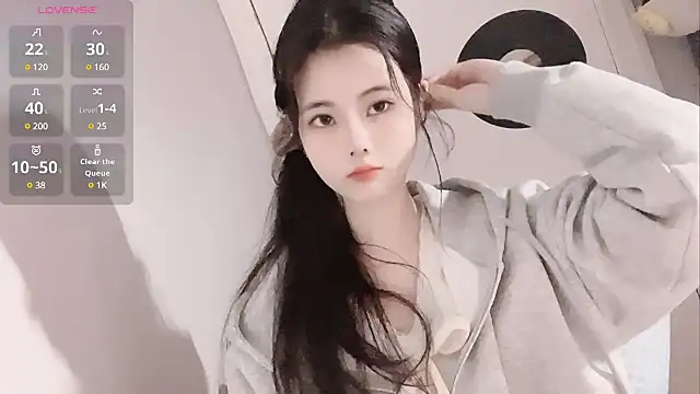 Qedgjwyz1 online show from 02.09.25