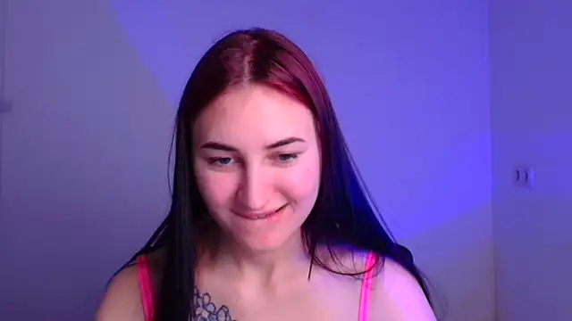 Snapshot of Jennifer_Blum chatting on 02.10.25 Jennifer Blum online show from 02.10.25