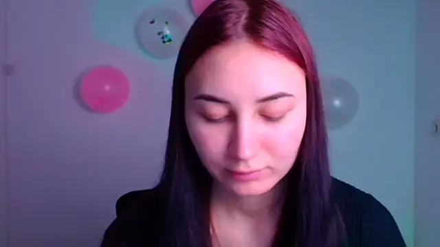 Snapshot of Jennifer_Blum chatting on 02.13.25 Jennifer Blum online show from 02.13.25