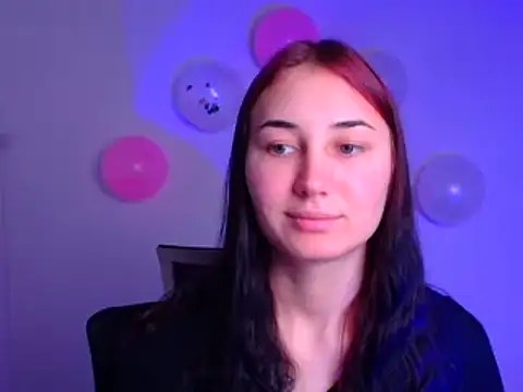 Snapshot of Jennifer_Blum chatting on 02.16.25 Jennifer Blum online show from 02.16.25