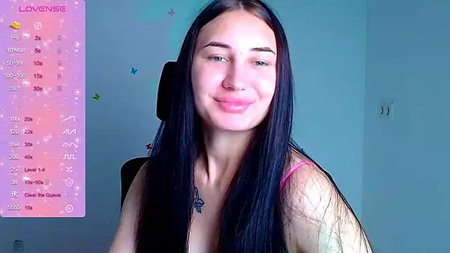 Snapshot of Jennifer_Blum chatting on 09.13.25 Jennifer Blum online show from 09.13.25