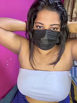 NOORA-GIRL online show from 10.28.25