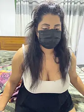 NOORA-GIRL online show from 04.21.26