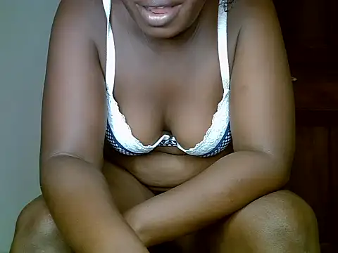 SWEETRENNE  online show from 03.23.25