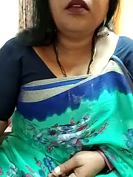 Snapshot of Swapna_143 chatting on 12.24.24 Swapna 143 online show from 12.24.24