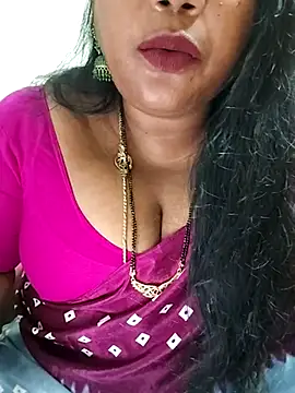 Snapshot of Swapna_143 chatting on 03.09.25 Swapna 143 online show from 03.09.25