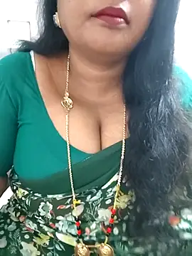 Snapshot of Swapna_143 chatting on 09.14.25 Swapna 143 online show from 09.14.25