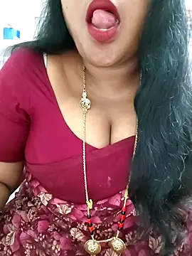 Snapshot of Swapna_143 chatting on 10.06.25 Swapna 143 online show from 10.06.25