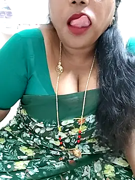 Snapshot of Swapna_143 chatting on 11.21.25 Swapna 143 online show from 11.21.25