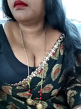 Snapshot of Swapna_143 chatting on 11.23.25 Swapna 143 online show from 11.23.25