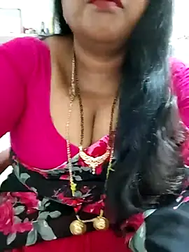 Snapshot of Swapna_143 chatting on 11.24.25 Swapna 143 online show from 11.24.25