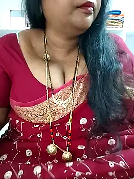 Snapshot of Swapna_143 chatting on 11.28.25 Swapna 143 online show from 11.28.25