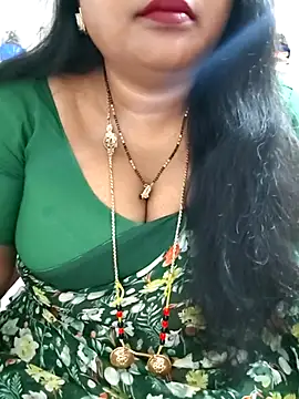 Snapshot of Swapna_143 chatting on 06.11.26 Swapna 143 online show from 06.11.26