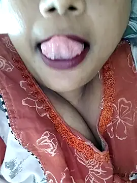 Snapshot of Swapna_143 chatting on 06.17.26 Swapna 143 online show from 06.17.26