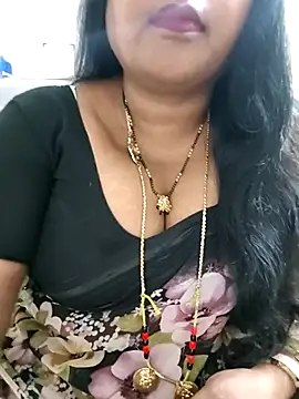 Snapshot of Swapna_143 chatting on 07.11.26 Swapna 143 online show from 07.11.26