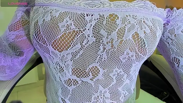 SofiaBrouw online show from 09.10.25