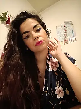 Snapshot of Saturnia_Yvonne chatting on 02.10.25 Saturnia Yvonne online show from 02.10.25