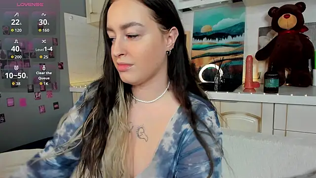 Kruela Eva online show from 11.18.25