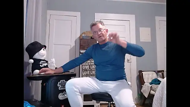 straightinyou online show from 02.14.25