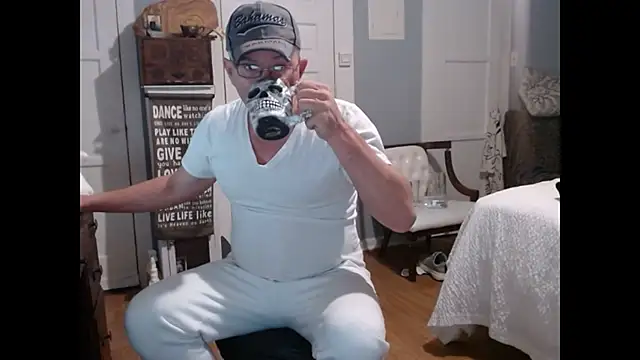 straightinyou online show from 02.21.25