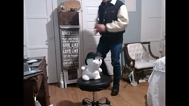 straightinyou online show from 02.21.25