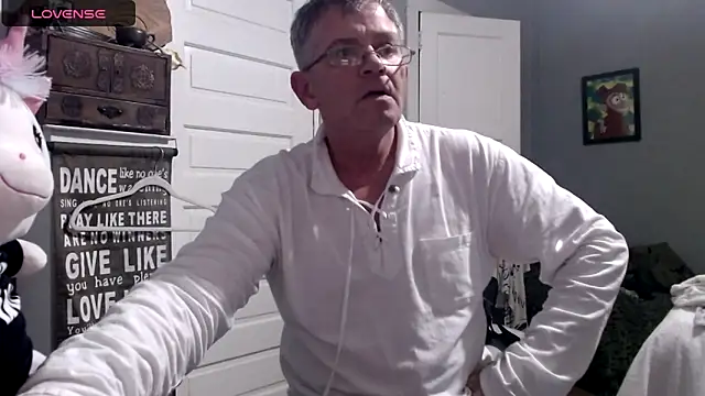 straightinyou online show from 03.14.25