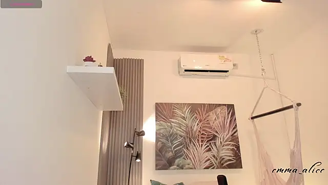 emma alice  online show from 10.14.25