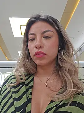 Karen San Miguel online show from 02.20.25