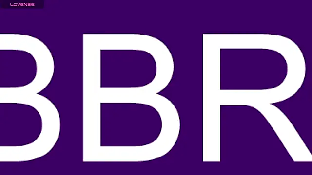 Snapshot of UniversitygirlQS chatting on 12.27.24 UniversitygirlQS online show from 12.27.24