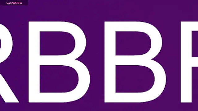 Snapshot of UniversitygirlQS chatting on 12.28.24 UniversitygirlQS online show from 12.28.24