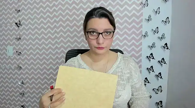 Snapshot of Amie_Adams82_ chatting on 12.11.24 Amie Adams82 online show from 12.11.24