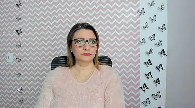 Snapshot of Amie_Adams82_ chatting on 12.28.24 Amie Adams82 online show from 12.28.24