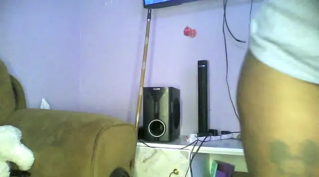 Snapshot of Nish_Darling_ chatting on 03.07.25 Nish Darling  online show from 03.07.25