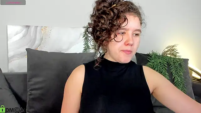 Ariella Sol online show from 04.26.26