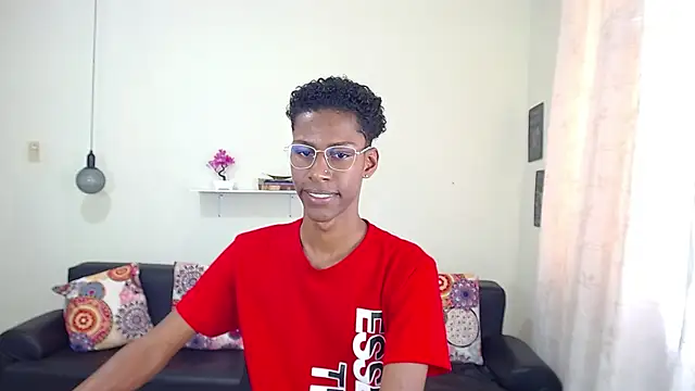 maiki18  online show from 01.15.25